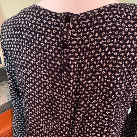 Eden Society Flowy Pattered Blouse: Large - Picture 2 of 4